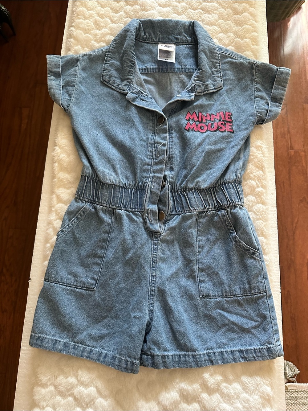 Disney Denim Minnie Mouse Romper with Pink Logo Sz 4/5 - Picture 1 of 2